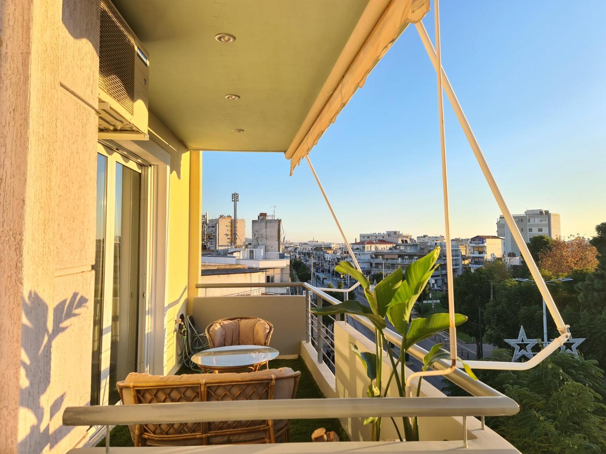 Sunny Home Private Jacuzzi Hydromassage Acropolis & Lycabettus Far View Parking 300M Metro Peristeri Athens Luaran gambar