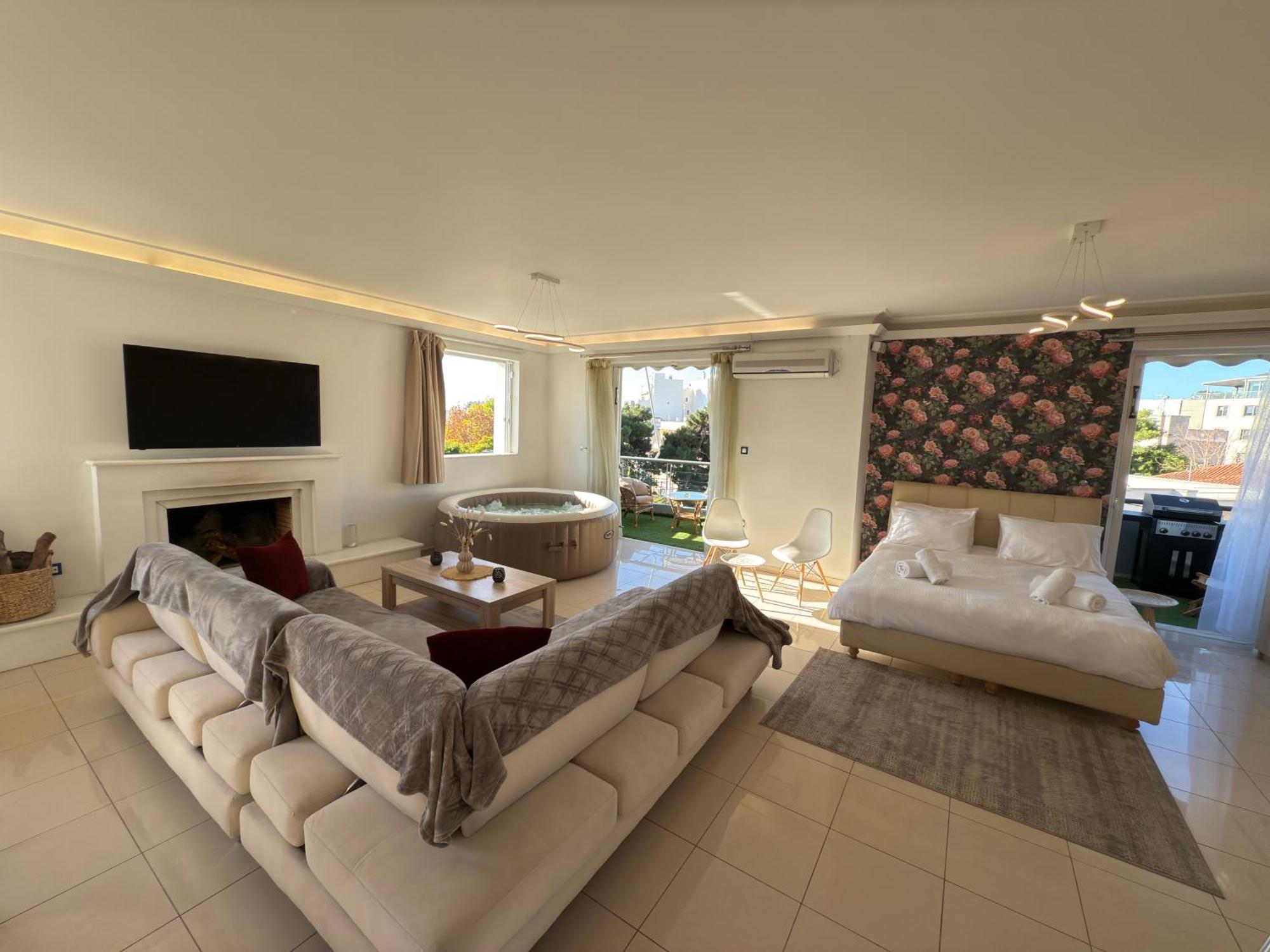 Sunny Home Private Jacuzzi Hydromassage Acropolis & Lycabettus Far View Parking 300M Metro Peristeri Athens Luaran gambar