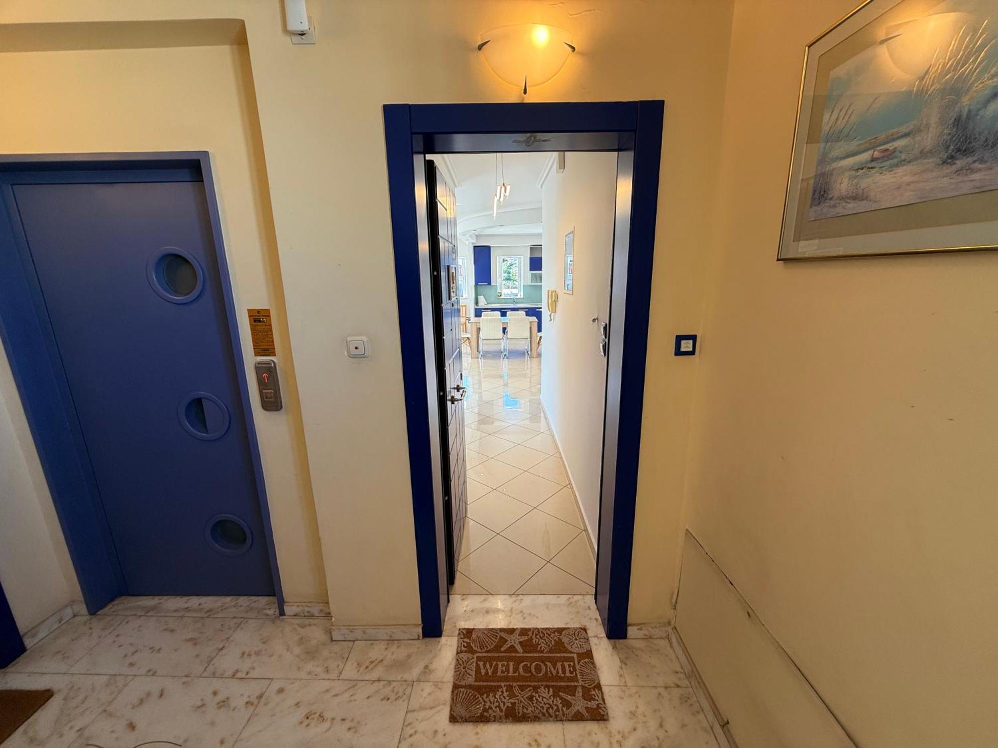Sunny Home Private Jacuzzi Hydromassage Acropolis & Lycabettus Far View Parking 300M Metro Peristeri Athens Luaran gambar