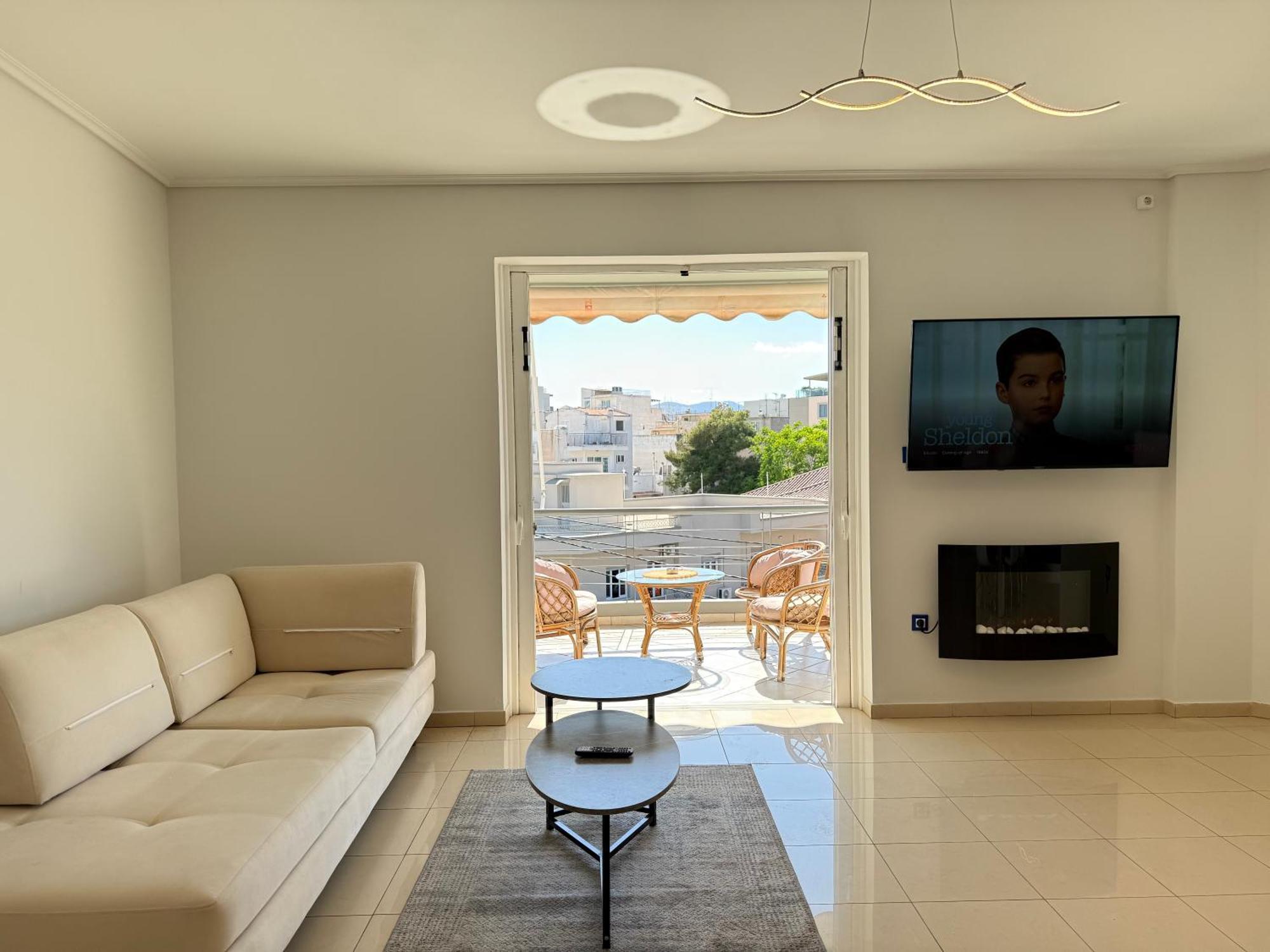 Sunny Home Private Jacuzzi Hydromassage Acropolis & Lycabettus Far View Parking 300M Metro Peristeri Athens Luaran gambar