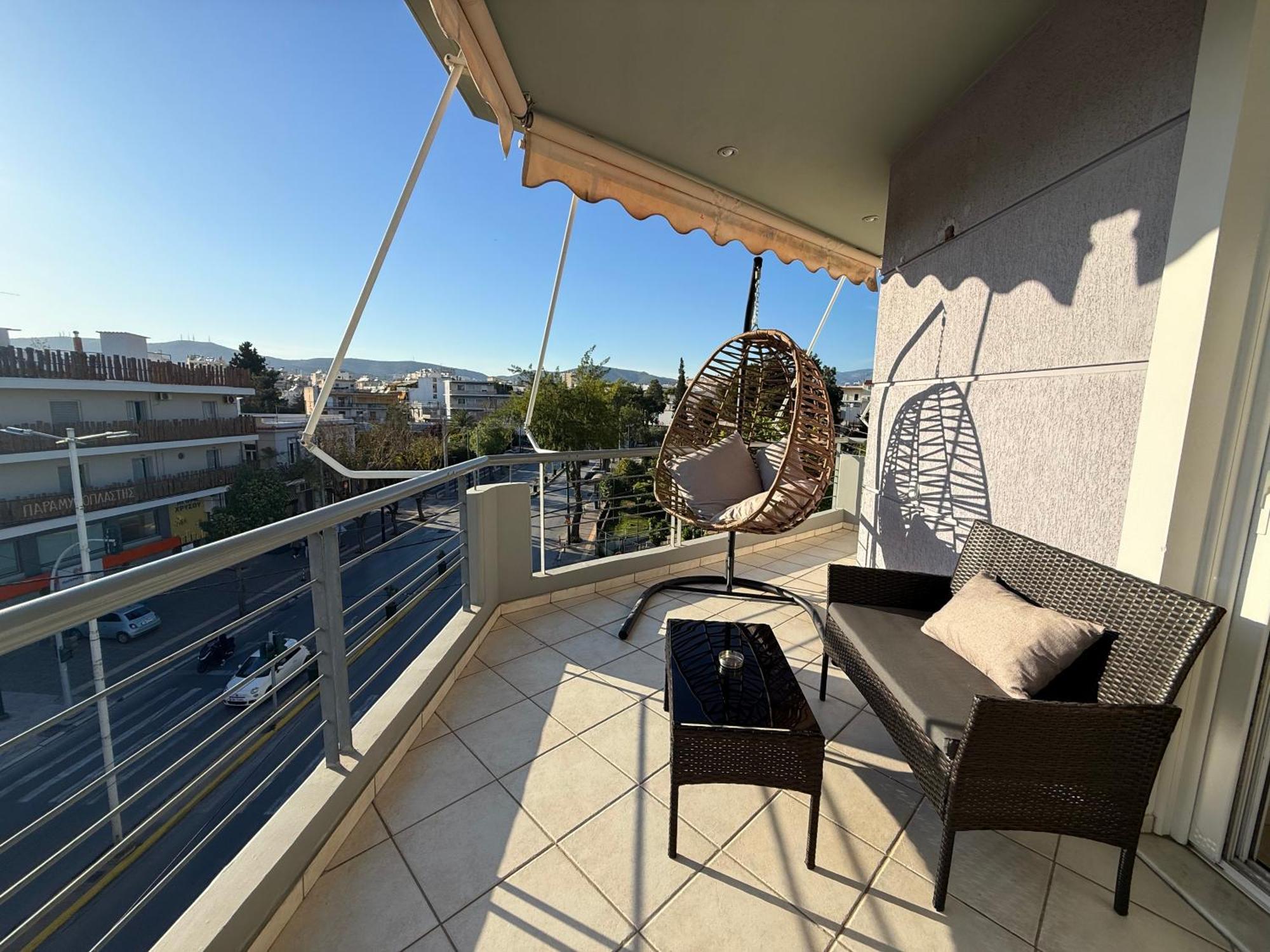 Sunny Home Private Jacuzzi Hydromassage Acropolis & Lycabettus Far View Parking 300M Metro Peristeri Athens Luaran gambar