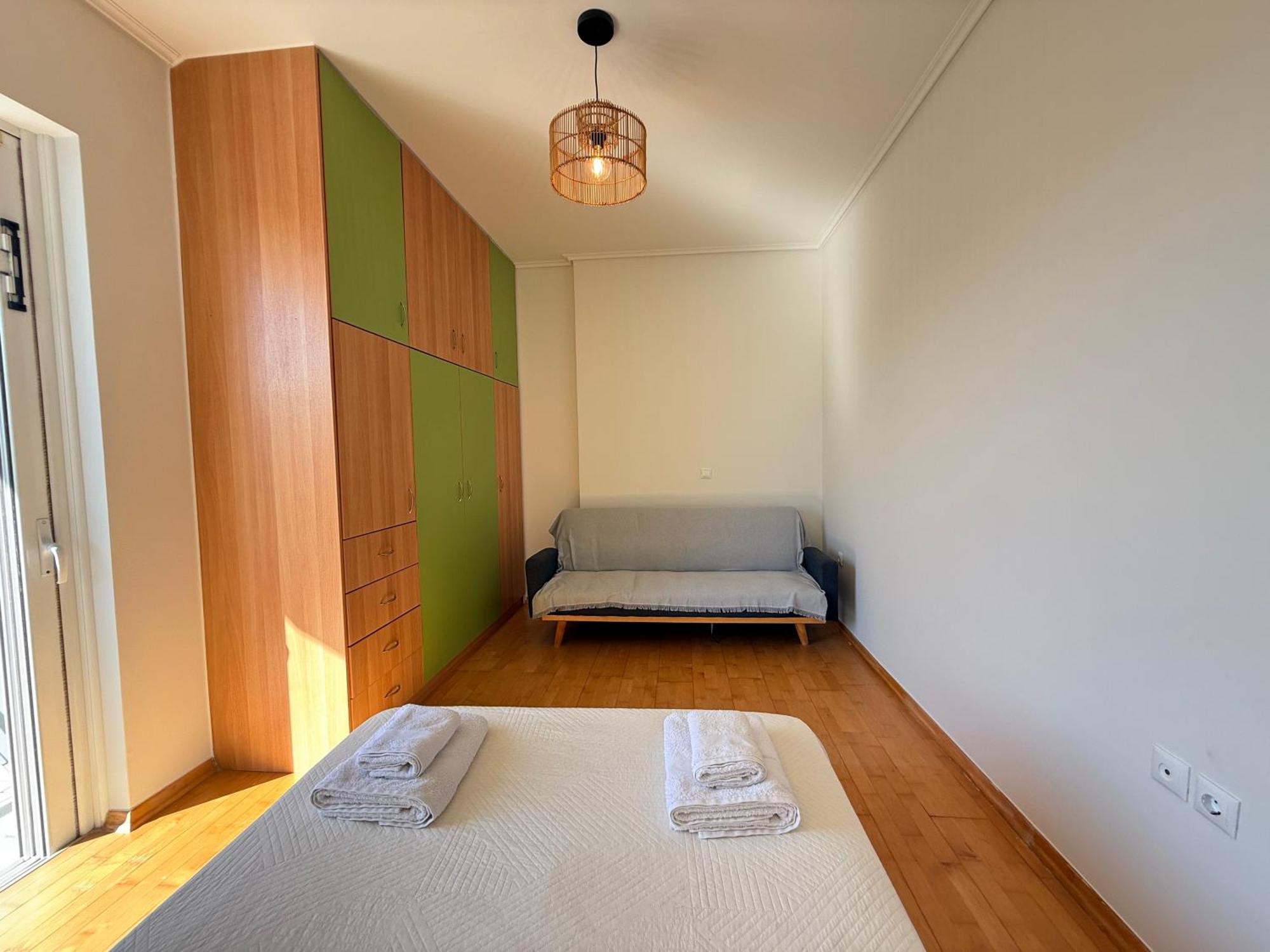 Sunny Home Private Jacuzzi Hydromassage Acropolis & Lycabettus Far View Parking 300M Metro Peristeri Athens Luaran gambar