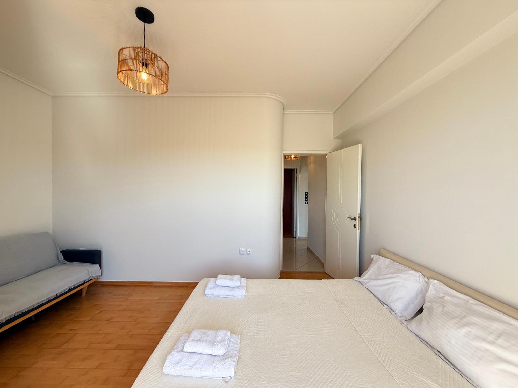 Sunny Home Private Jacuzzi Hydromassage Acropolis & Lycabettus Far View Parking 300M Metro Peristeri Athens Luaran gambar